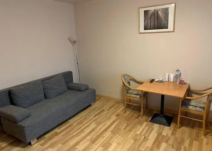 Am Kurfuerstenplatz - Messe