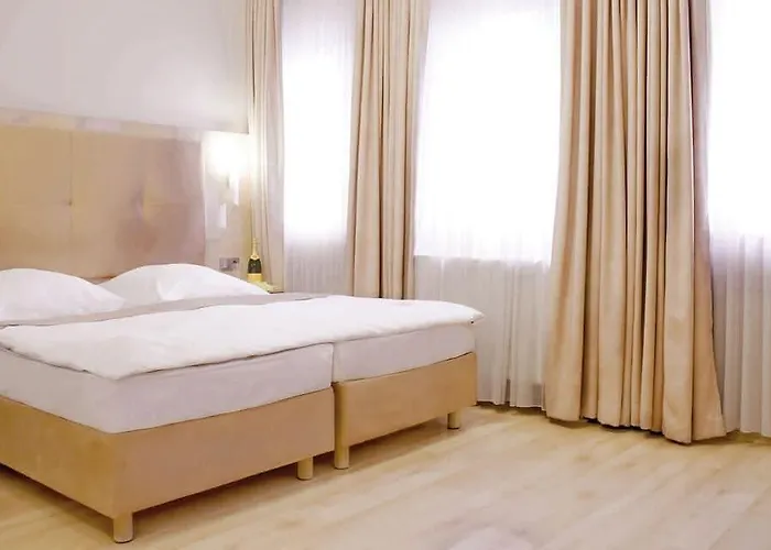 Am Kurfuerstenplatz - Messe