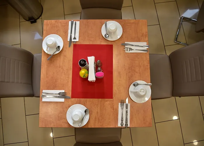 Am Kurfuerstenplatz - Messe 3* Frankfurt am Main