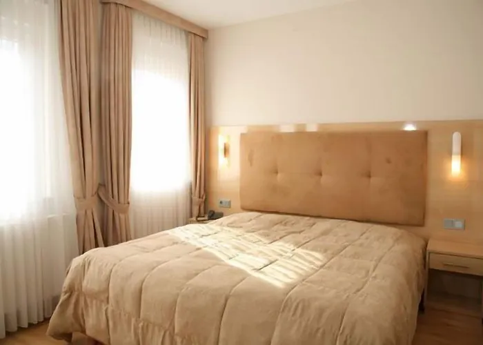 Hotel Am Kurfuerstenplatz - Messe