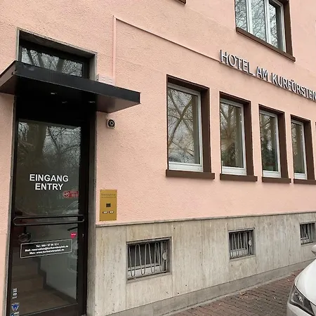 Hotel Am Kurfuerstenplatz - Messe 3*
