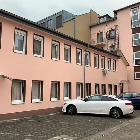 Am Kurfuerstenplatz - Messe فندق