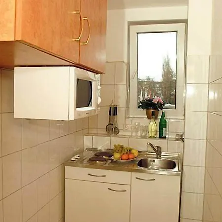 Am Kurfuerstenplatz - Messe Hotel