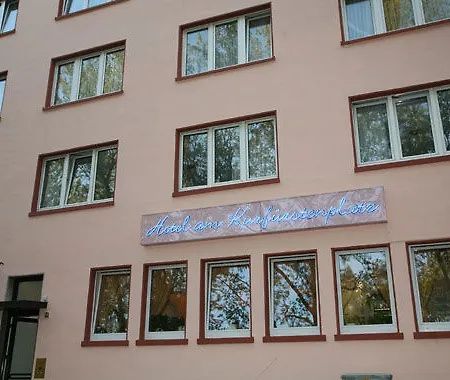 Am Kurfuerstenplatz - Messe 호텔 3*