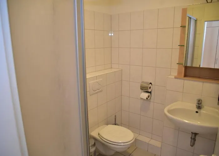 Hotel Am Kurfuerstenplatz - Messe 3*