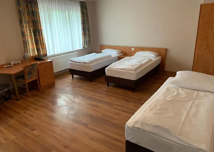 Hotel Am Kurfürstenplatz - Messe 3*