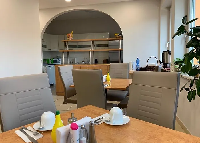 Hotel Am Kurfürstenplatz - Messe Frankfurt am Main