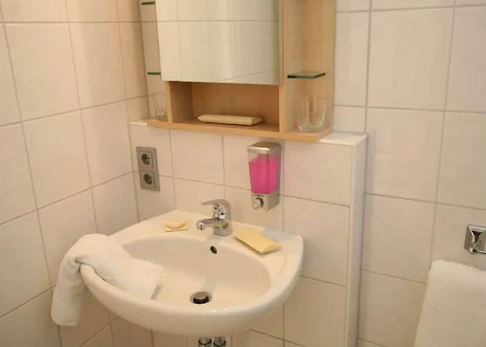 Am Kurfürstenplatz - Messe 3* Frankfurt am Main