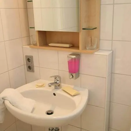 Am Kurfuerstenplatz - Messe 3* 美因河畔法兰克福