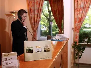 Am Kurfuerstenplatz - Messe 3* Fráncfort del Meno